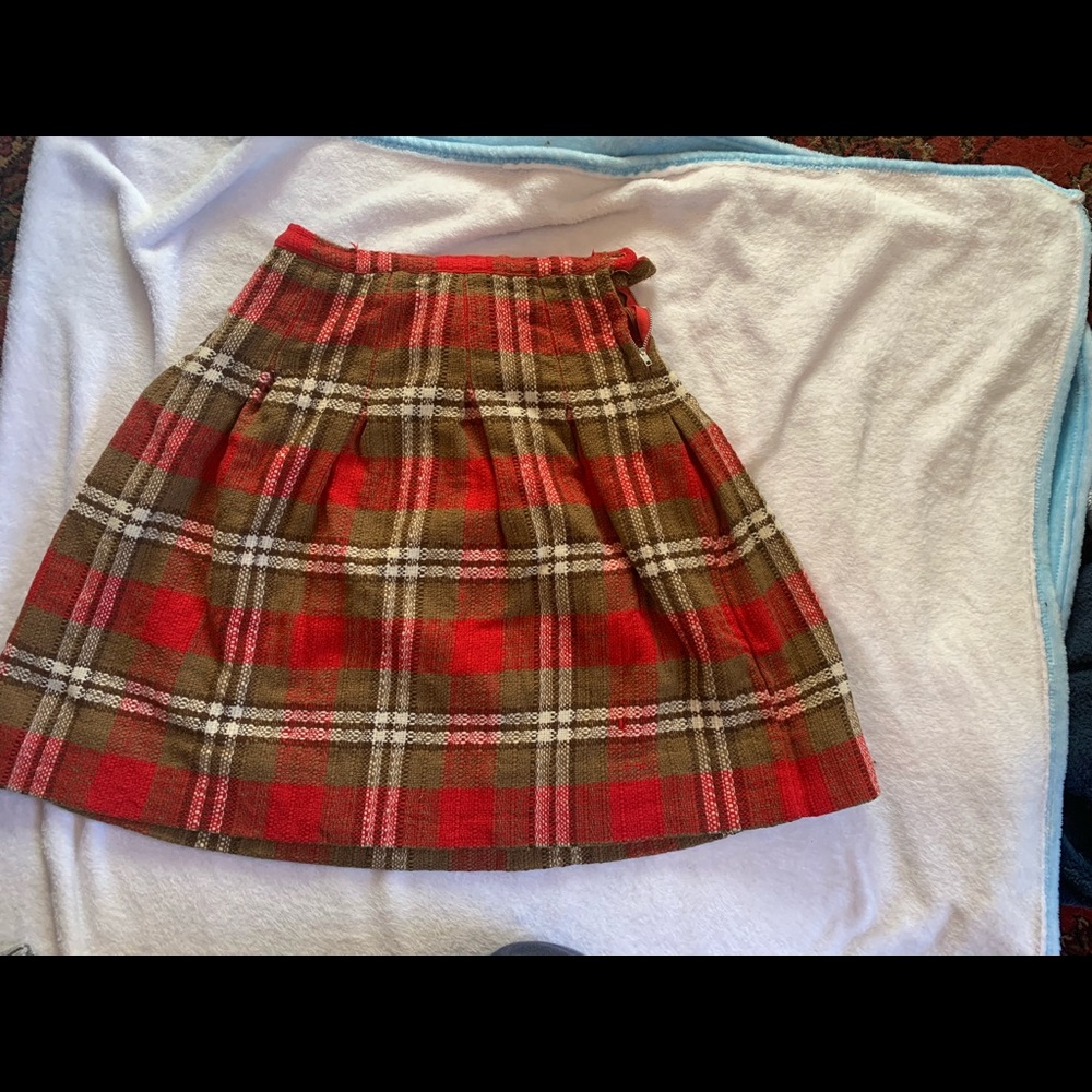 vintage wool skirt.